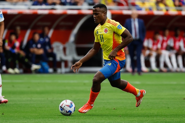 开云官方登录入口-ESPN：帕尔梅拉斯2500万欧报价狼队前锋阿里亚斯