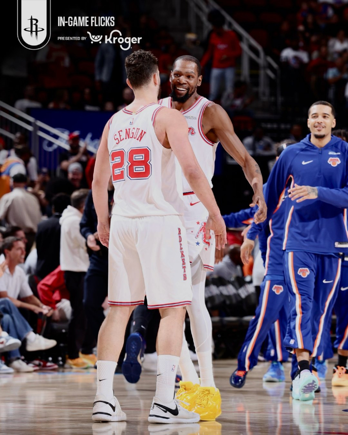 开云手机在线登录官网-乌度卡谈杜兰特申京配合优势，强调应对包夹能力提升|凯文·杜兰特|持球|艾米-乌度卡|nba|对手_新浪新闻